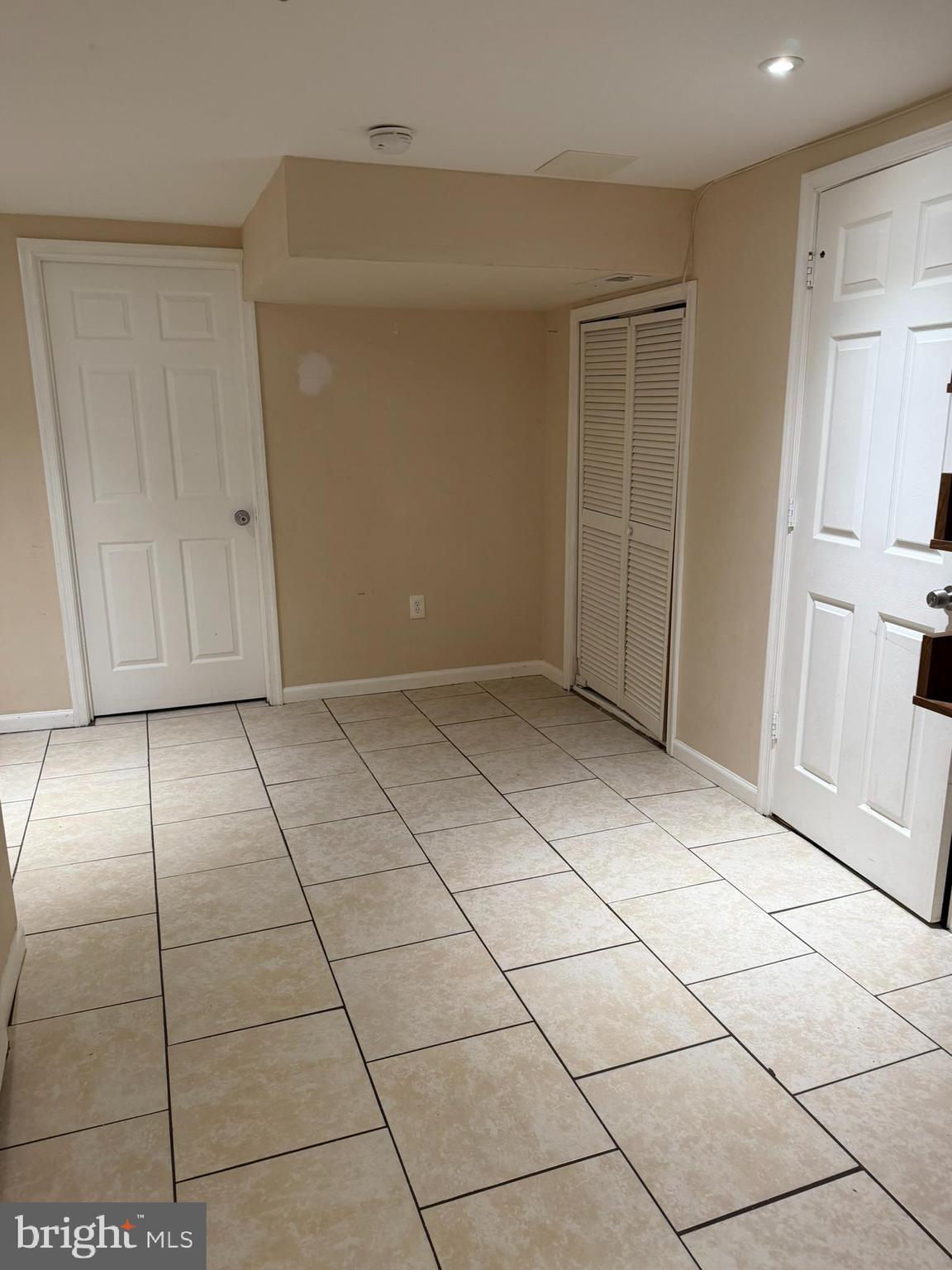 EASTWOOD HEIGHTS - Residential