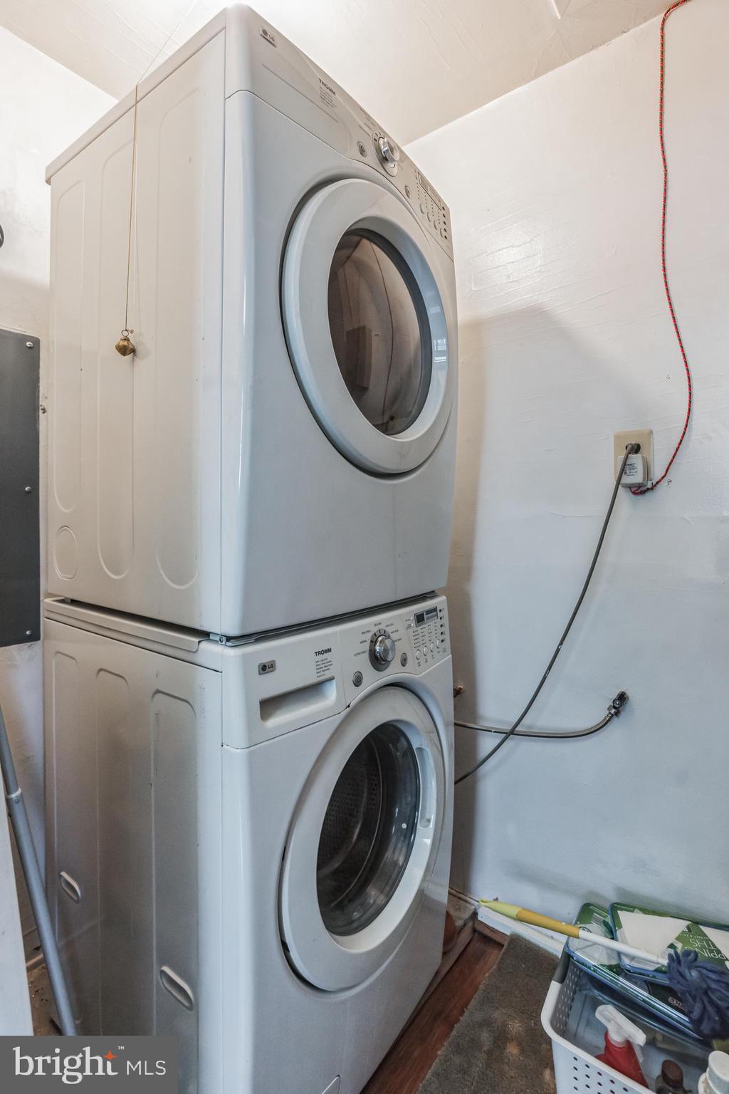 CARLSON SPRINGS - Residential