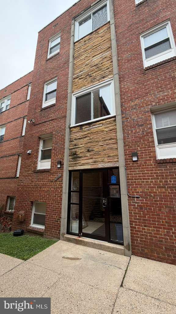 31 KENNEDY STREET NW 303