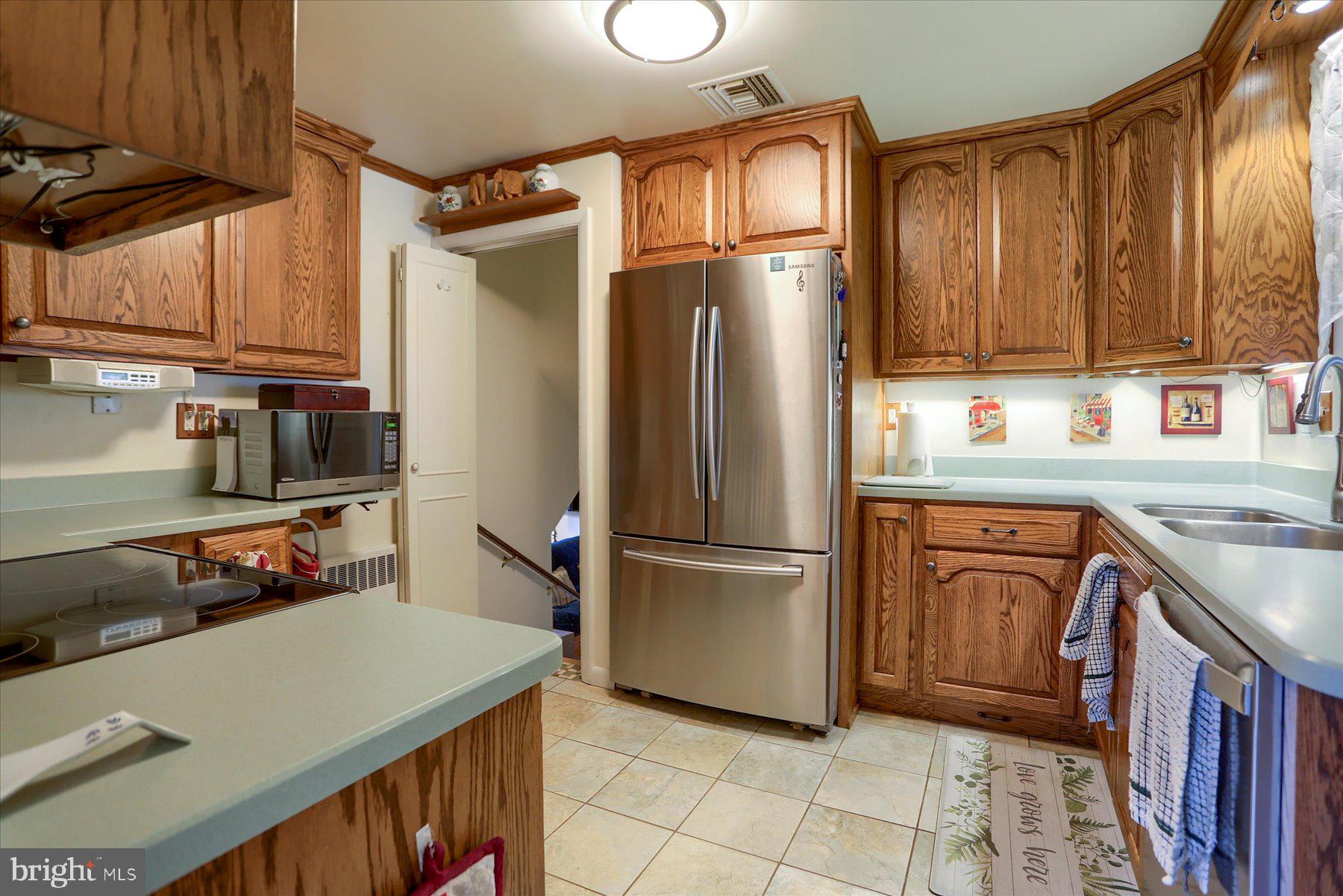 BEVERLY PARK - Residential