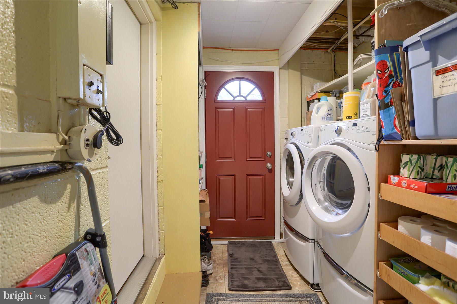 BEVERLY PARK - Residential