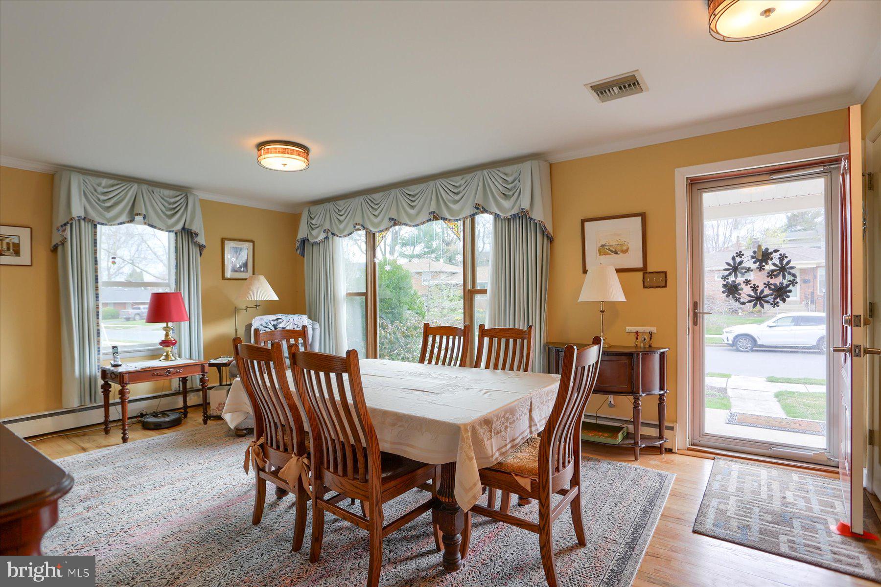 BEVERLY PARK - Residential