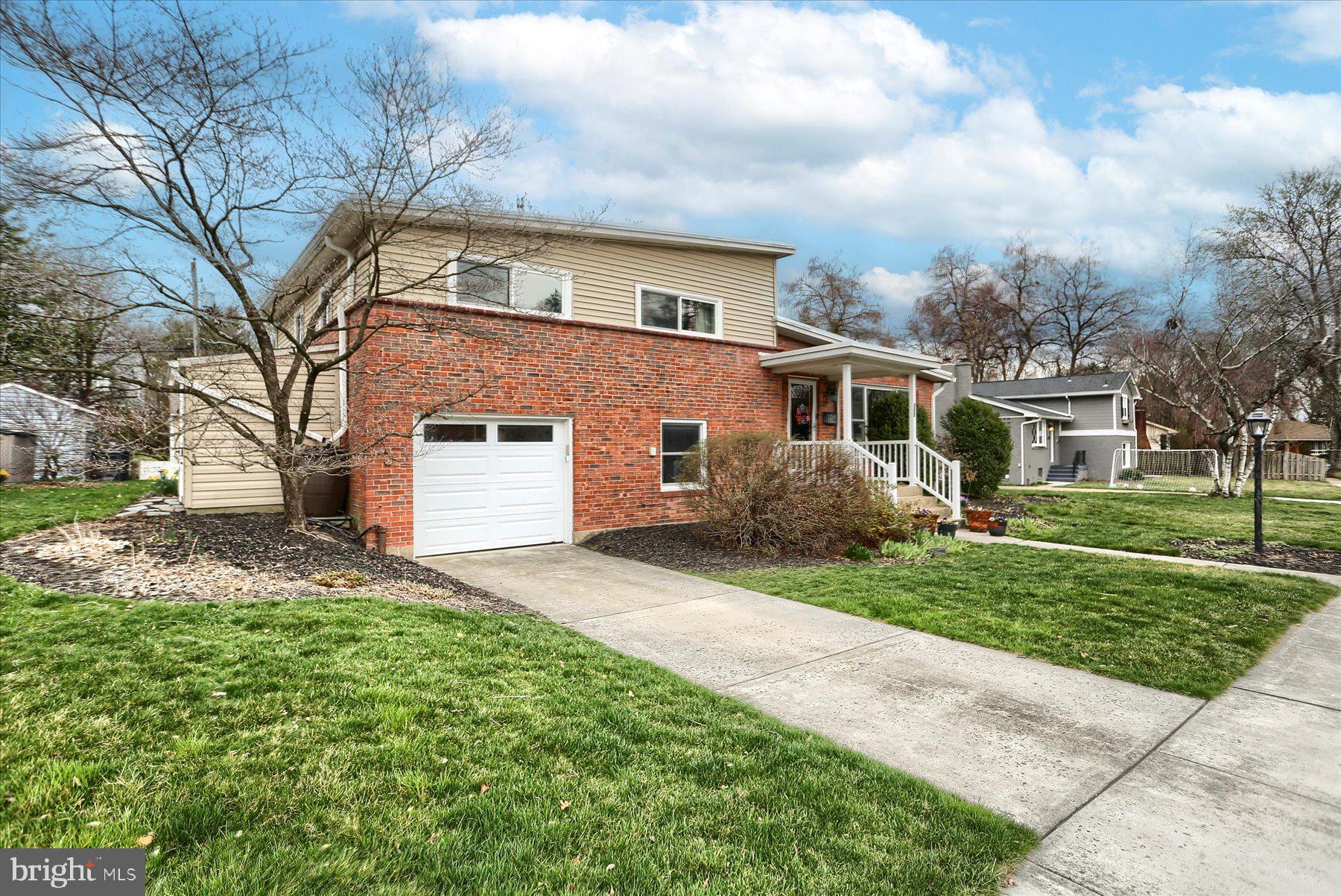 BEVERLY PARK - Residential