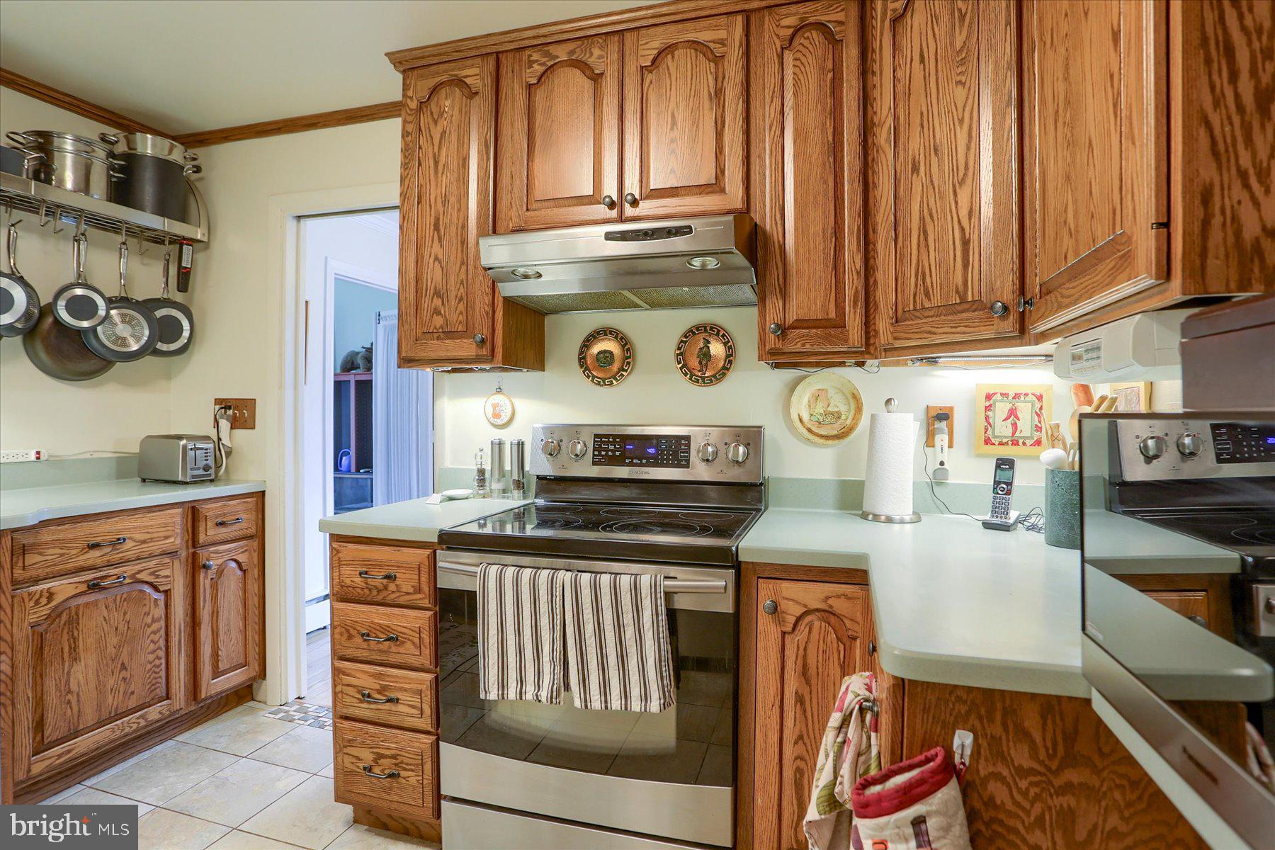 BEVERLY PARK - Residential