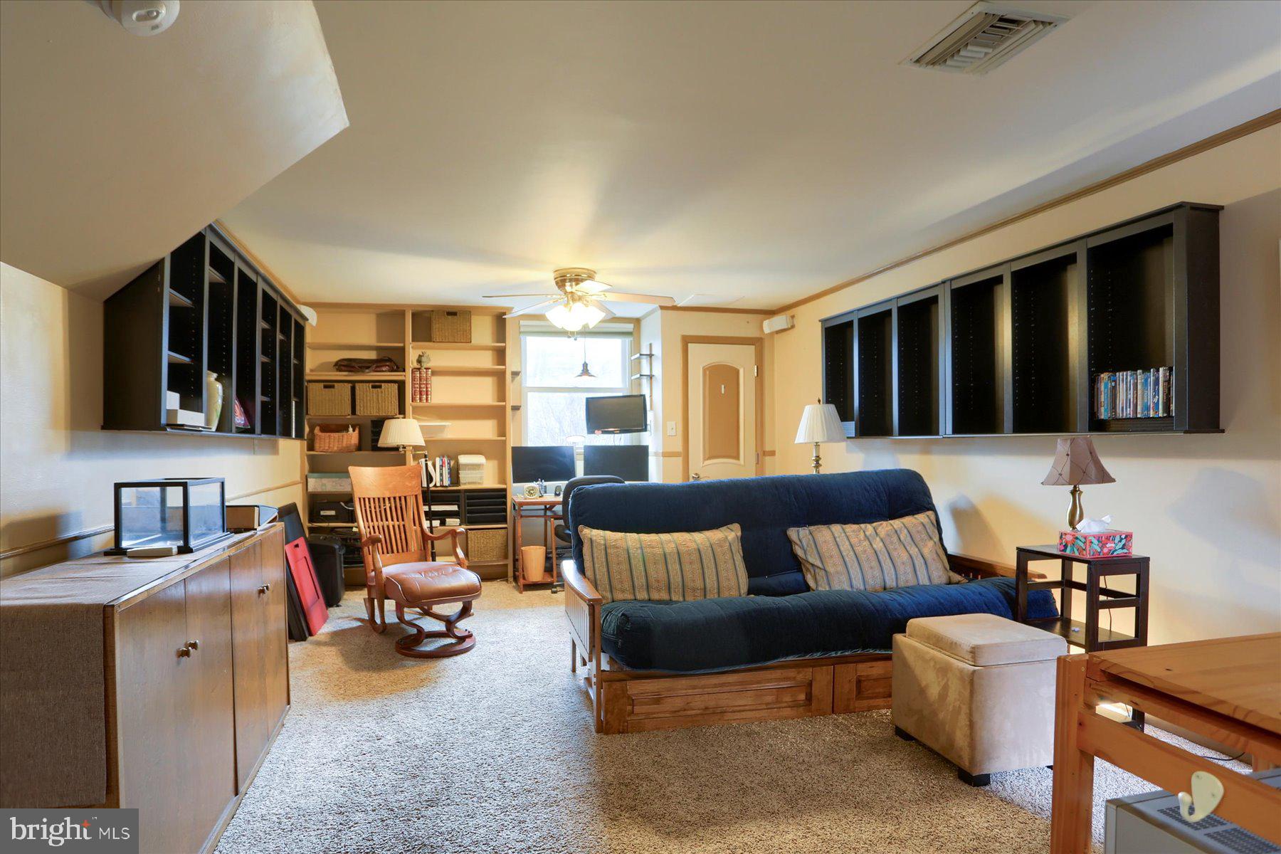 BEVERLY PARK - Residential