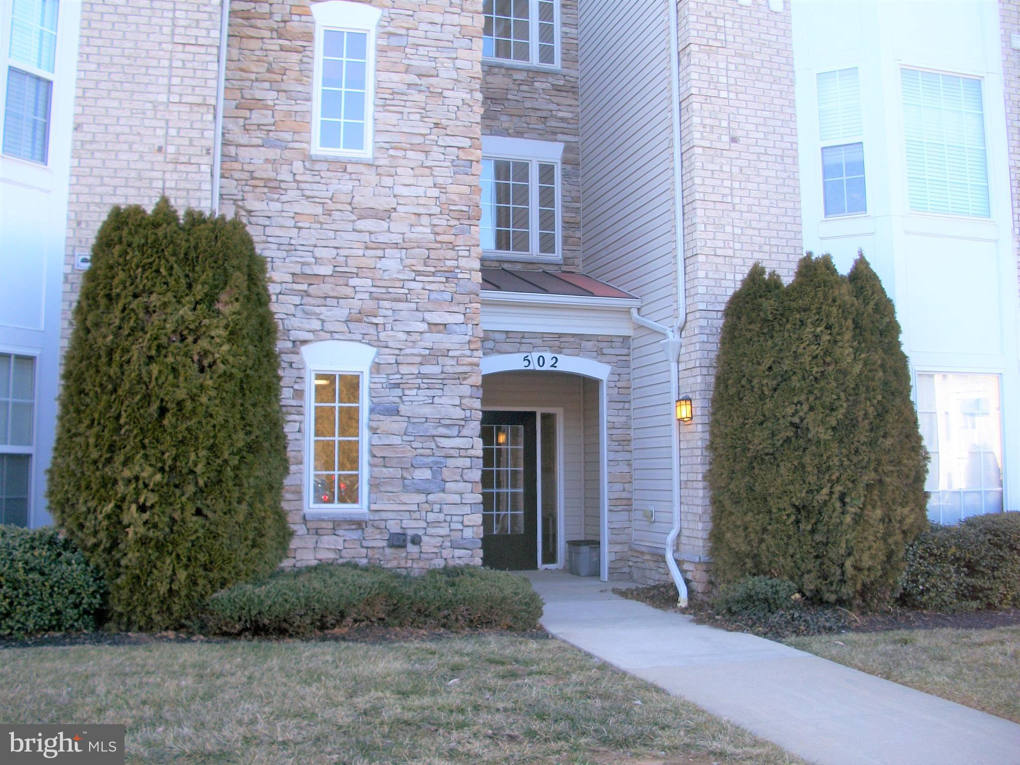 IRWINS CHOICE - Residential Lease