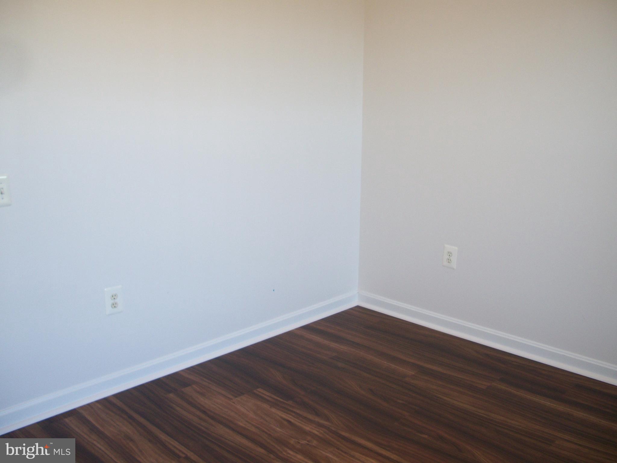 IRWINS CHOICE - Residential Lease