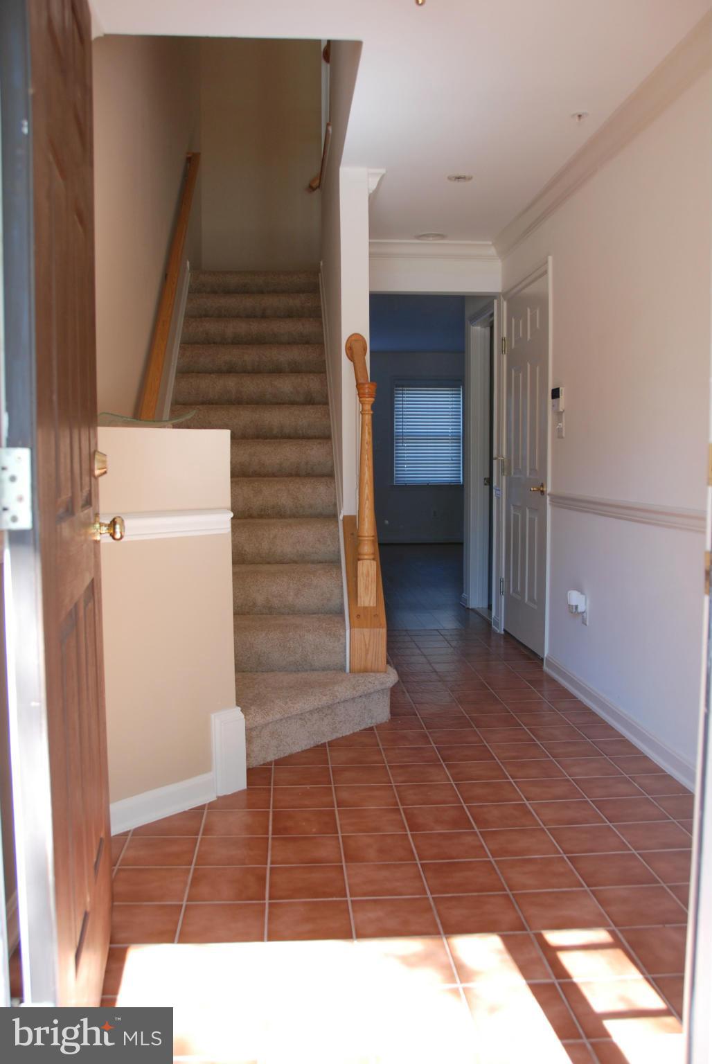 RESTON - Residential Lease