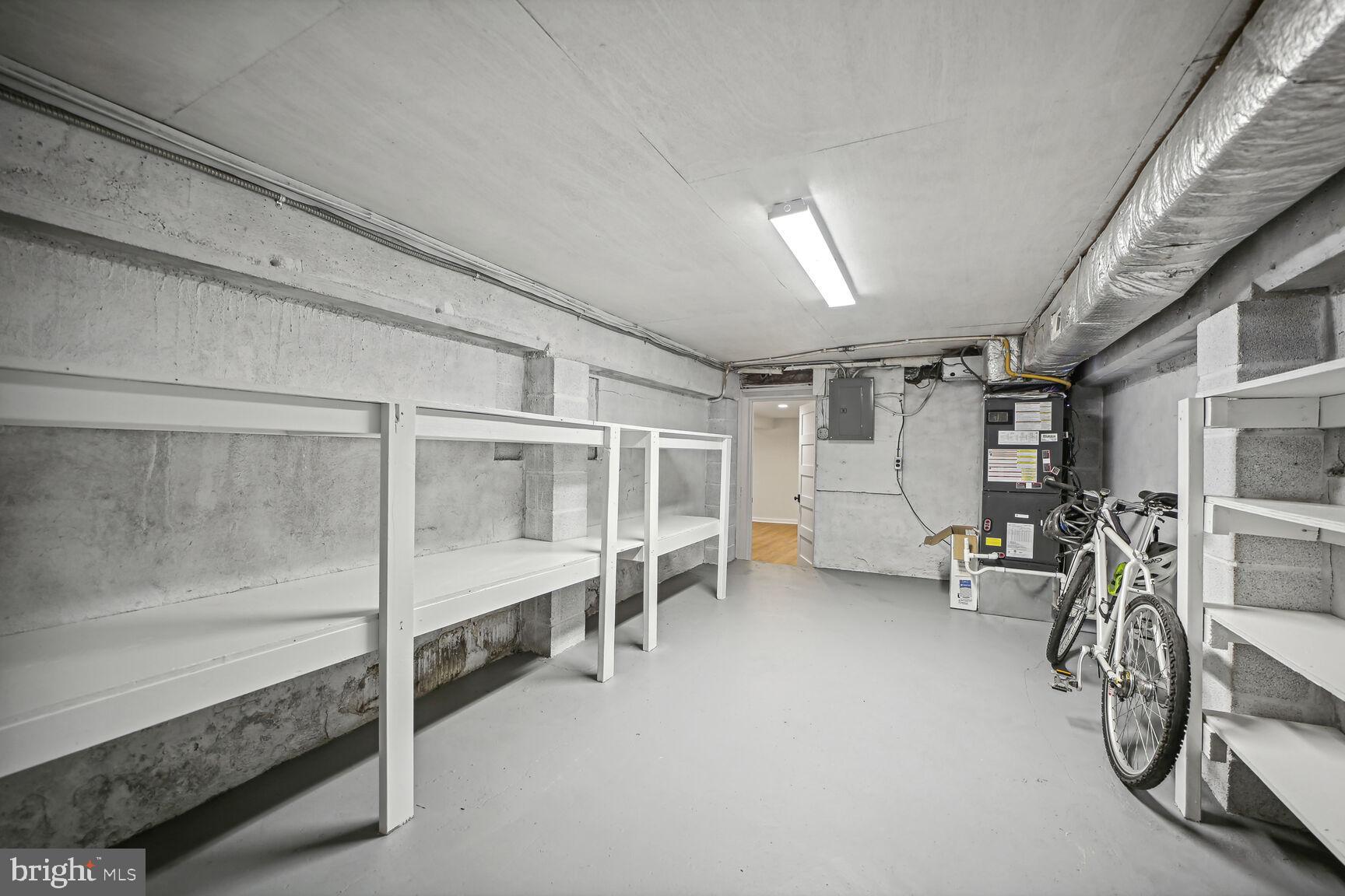 CHEVY CHASE - Residential