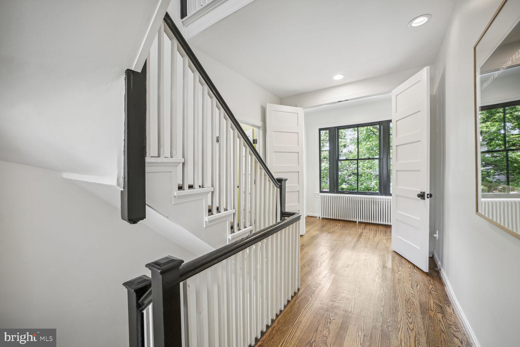 CHEVY CHASE - Residential