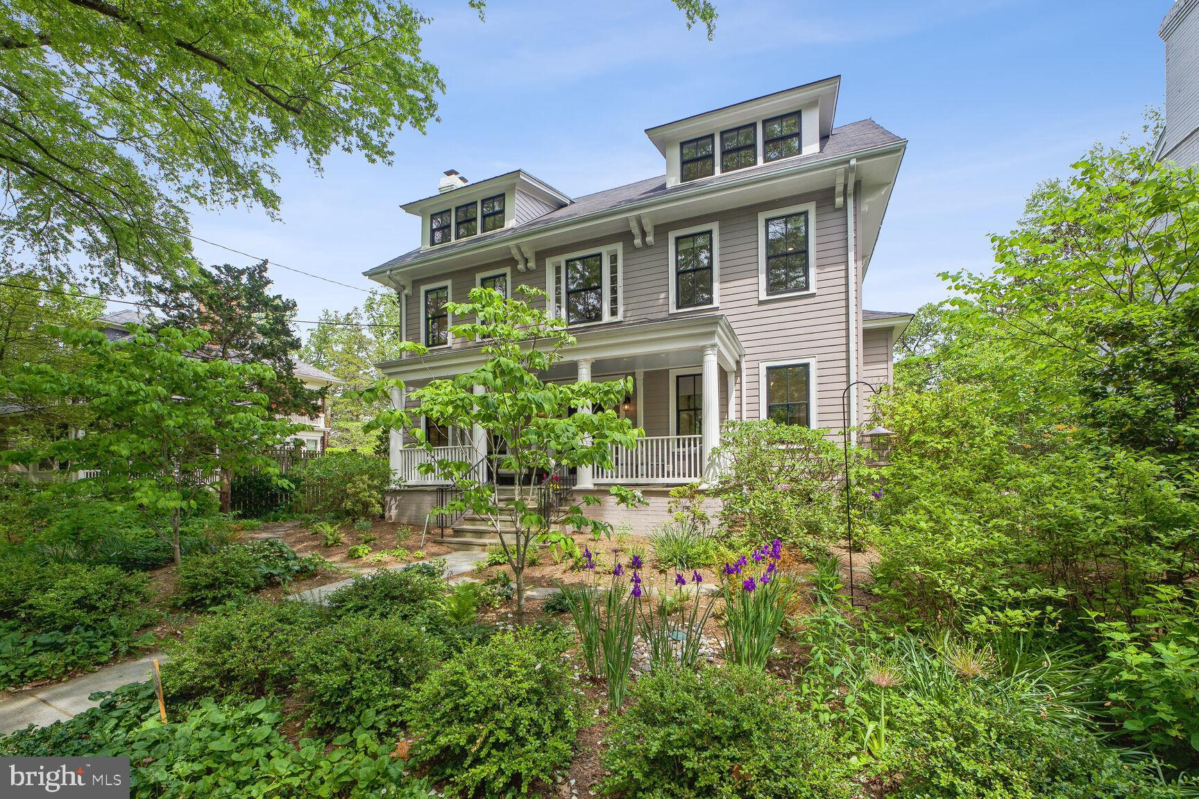 CHEVY CHASE - Residential