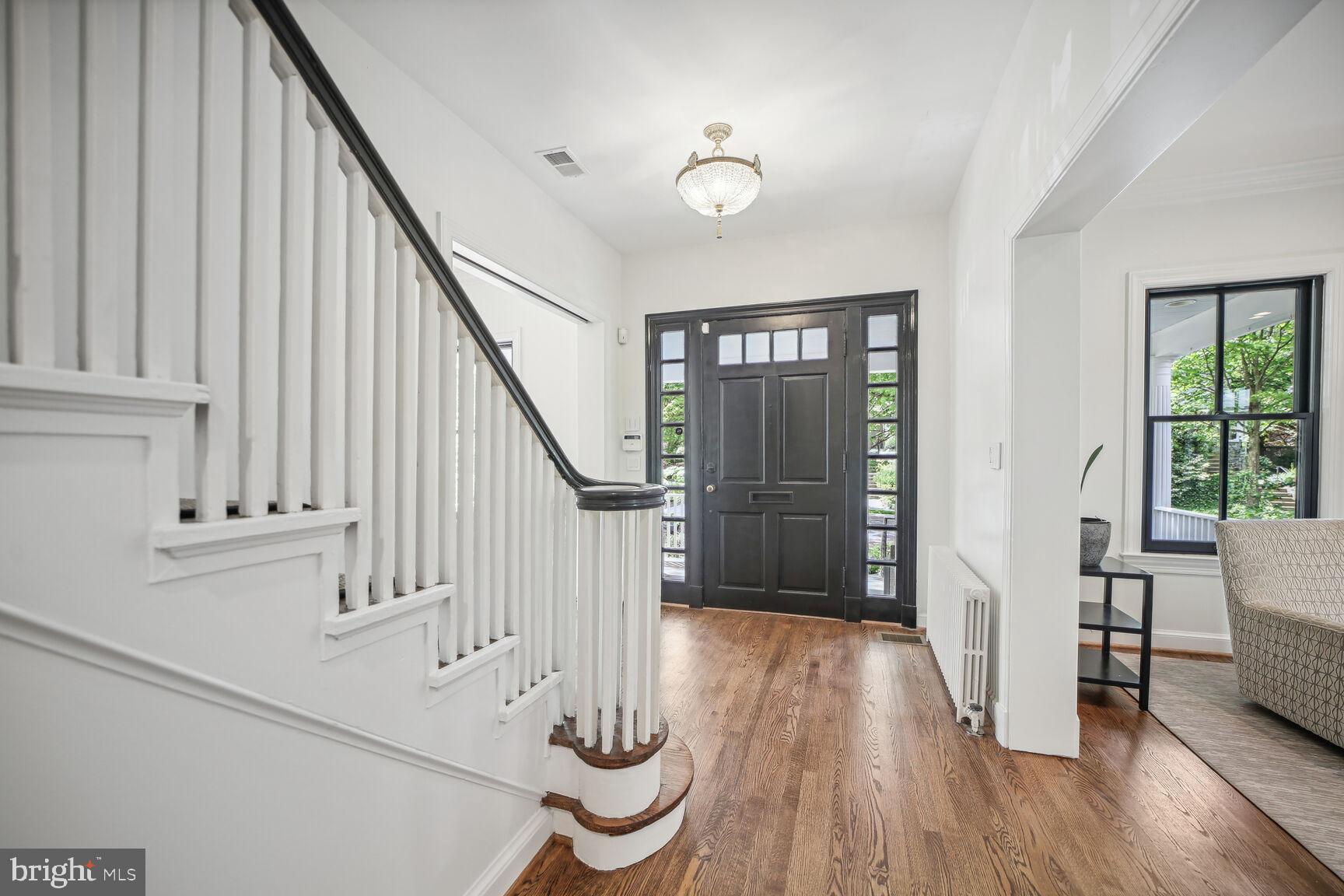 CHEVY CHASE - Residential