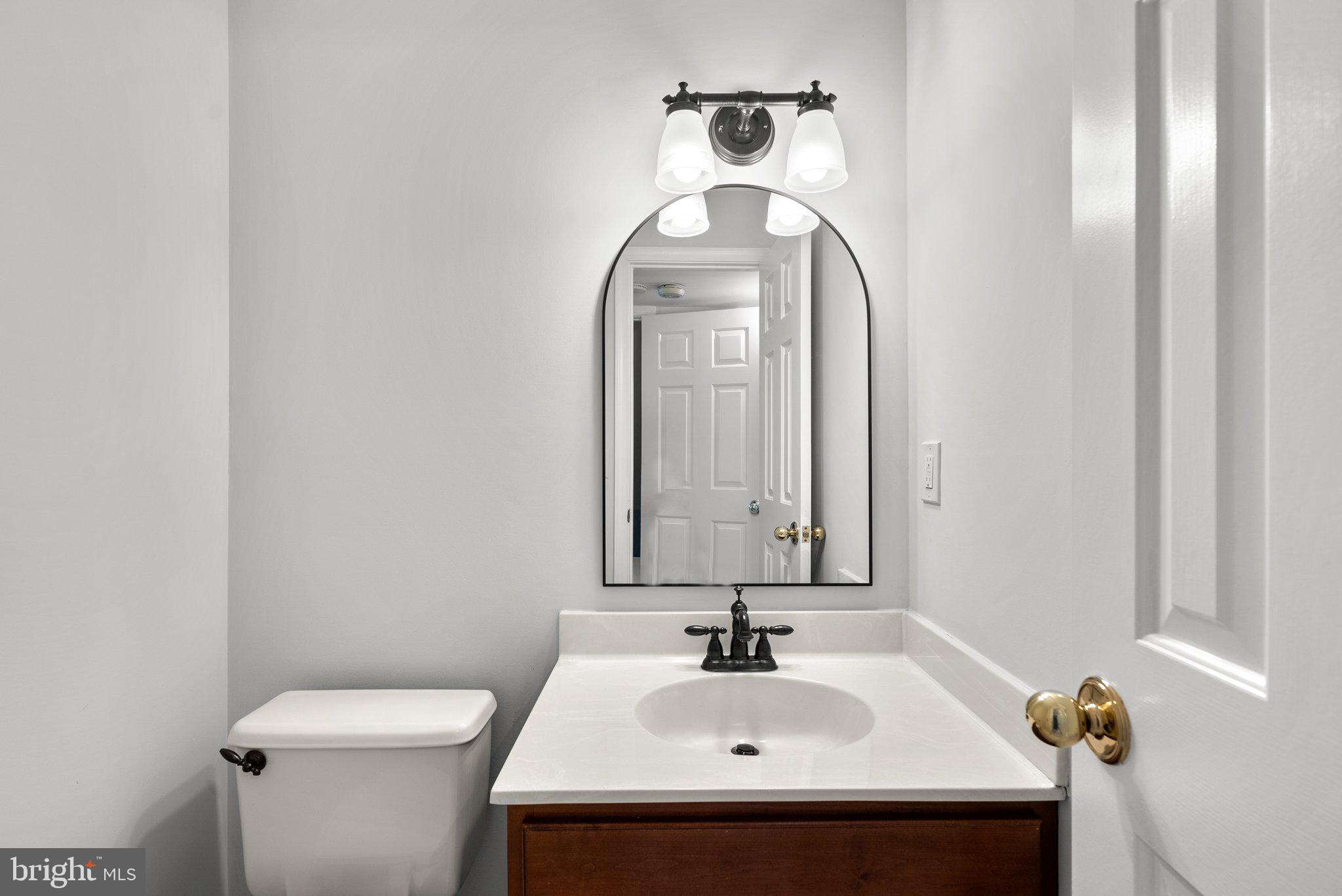 NAPLES MANOR - Residential