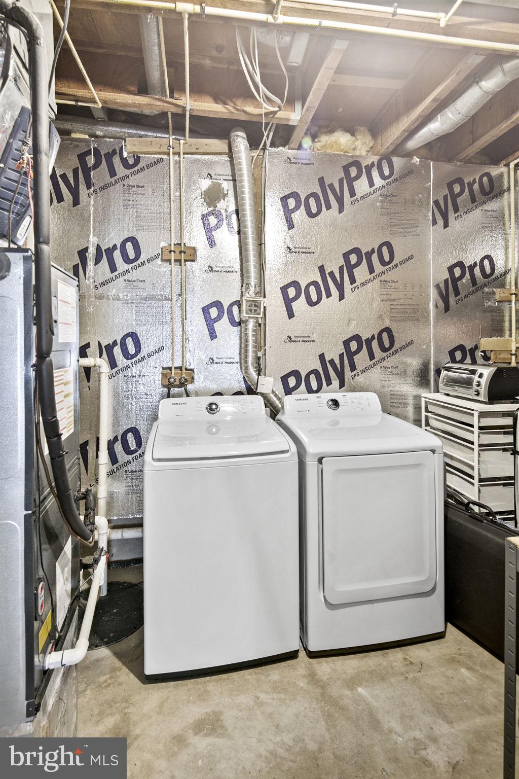 WHISPERWOOD - Residential