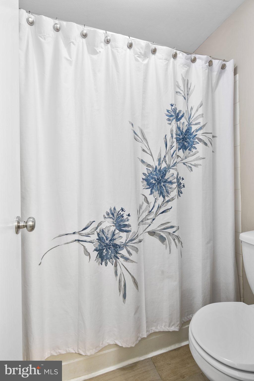 WHISPERWOOD - Residential