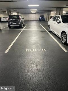 SAVOY AT RESTON TOWN CENTER - Residential