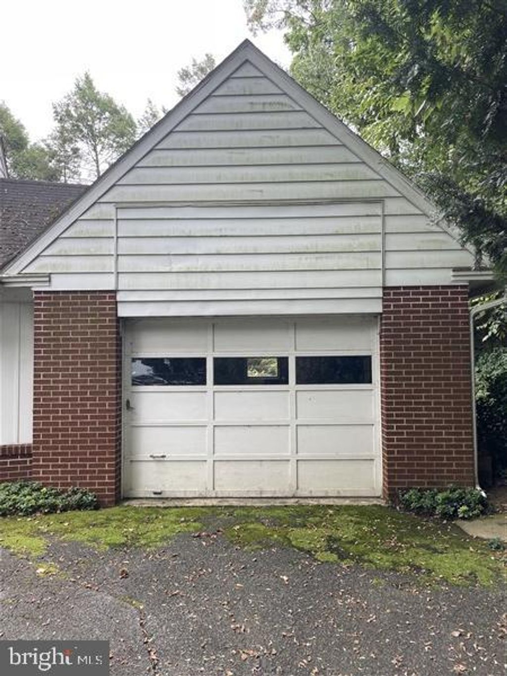 Photo of 26 Conestoga Woods Road, Lancaster, PA 17602 (MLS # PALA2042426)