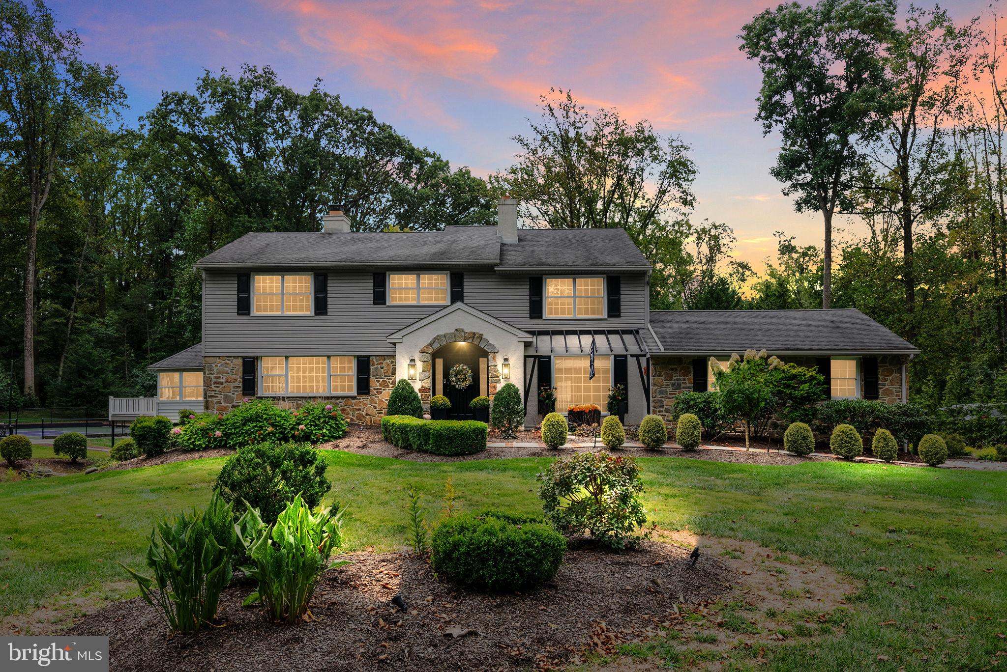 1456 GLENBROOK LANE