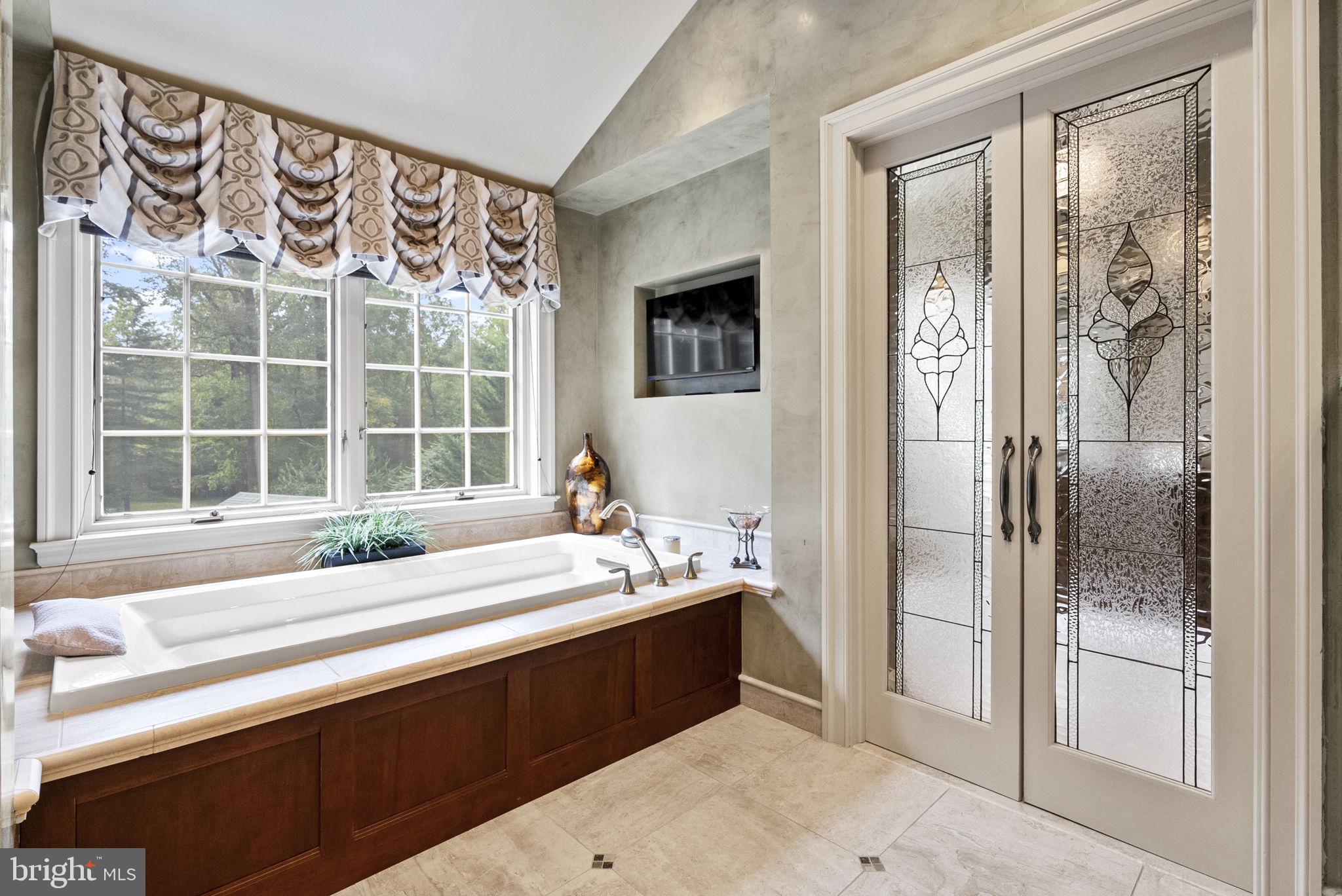 WATERVIEW - Residential