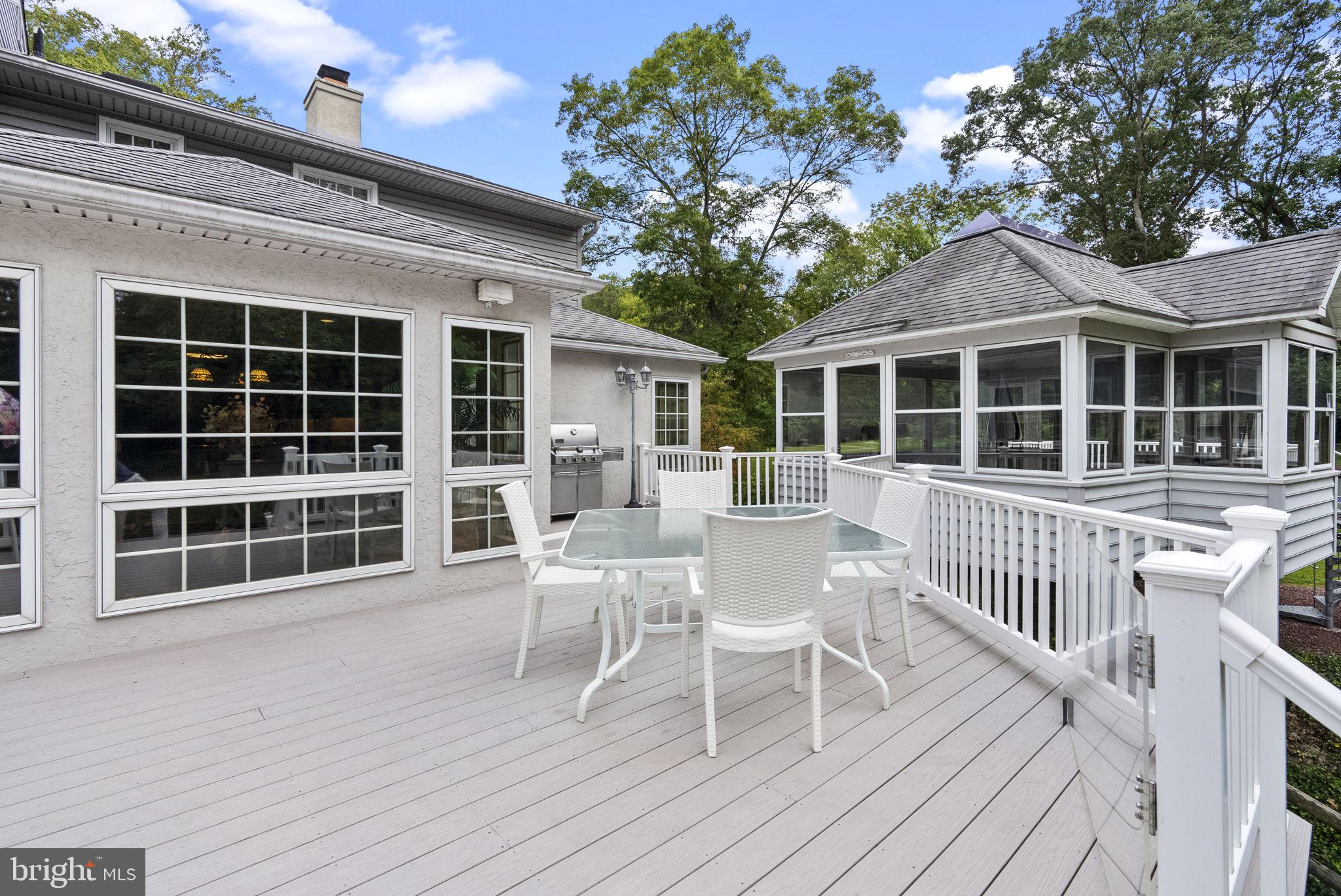 WATERVIEW - Residential