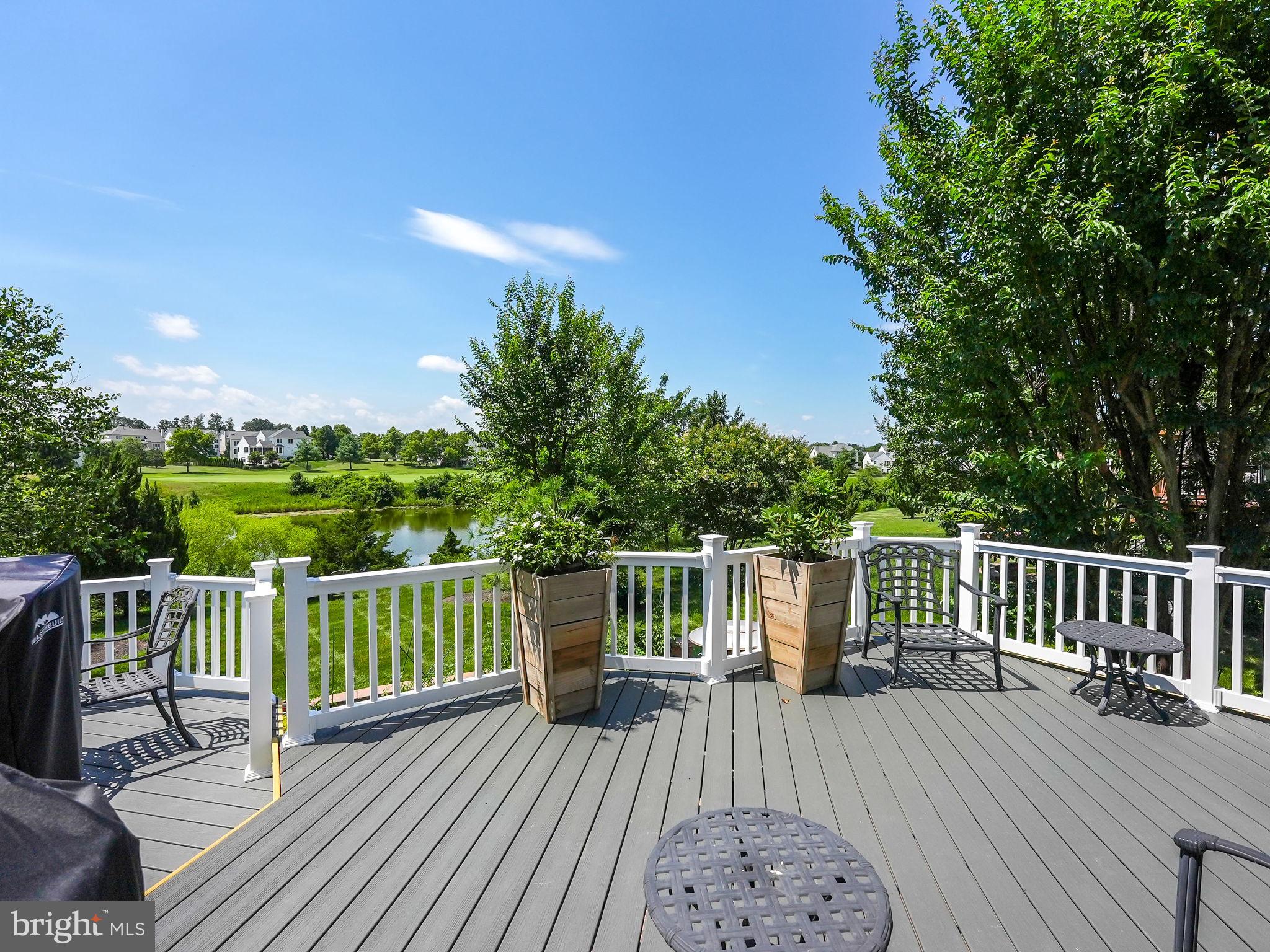 SOUTH RIDING - Residential