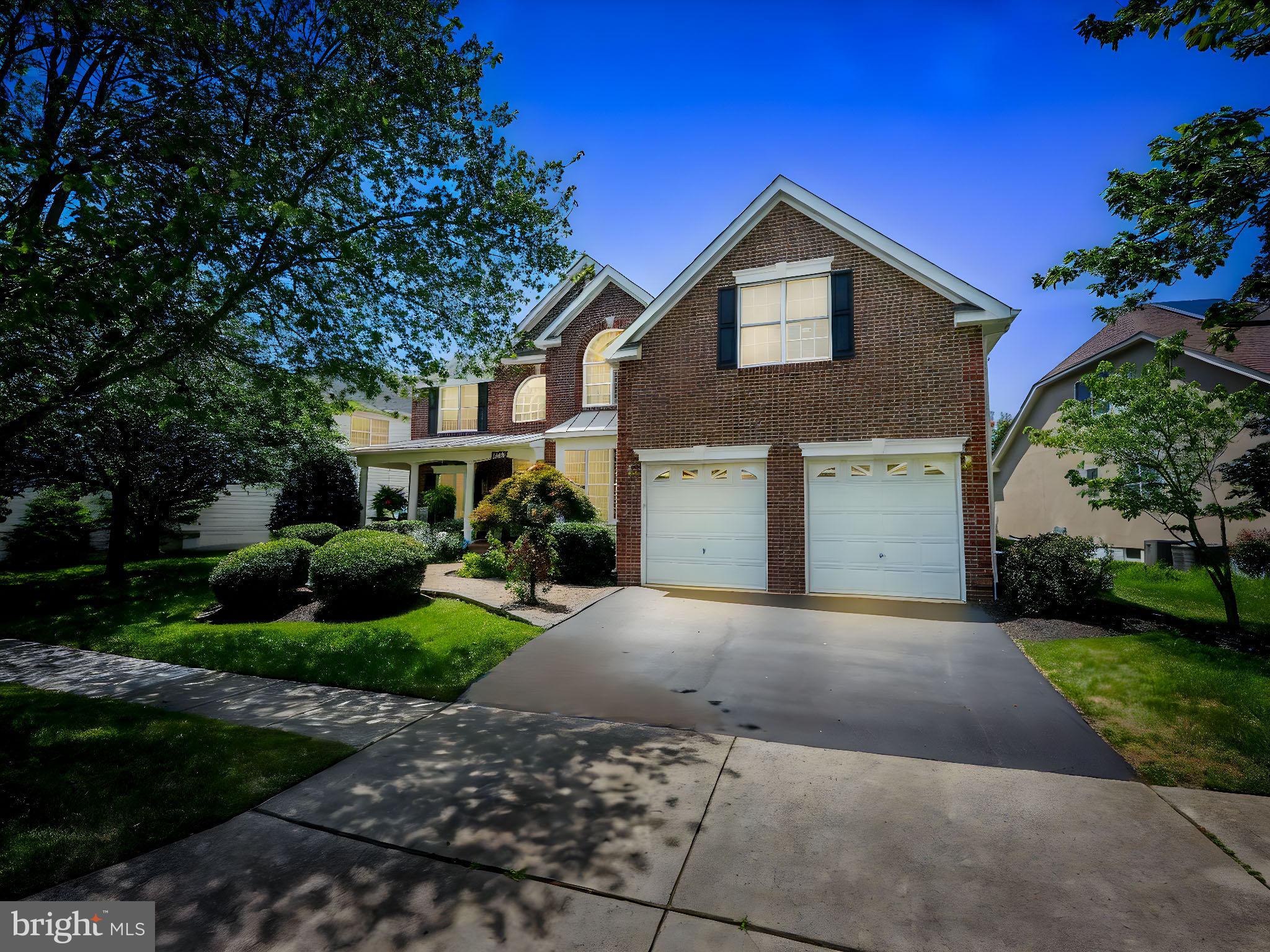 SOUTH RIDING - Residential