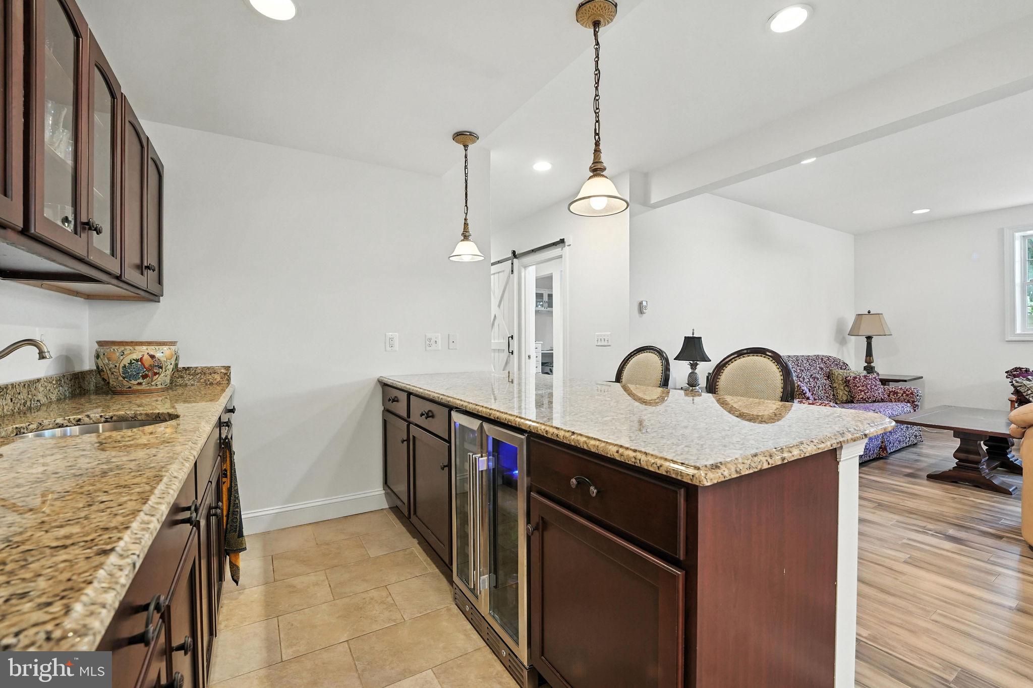 SOUTH RIDING - Residential