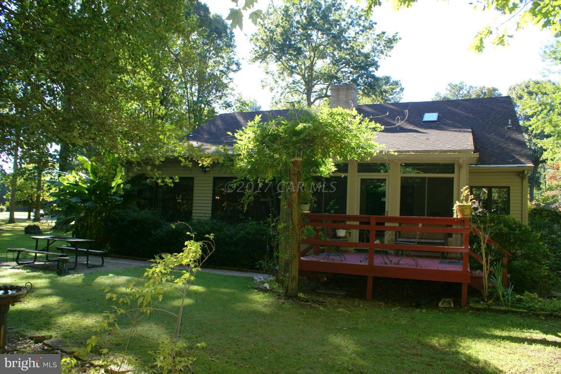 PEMBERTON PONDS - Residential