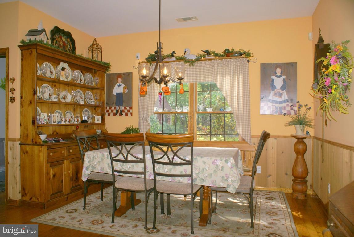 PEMBERTON PONDS - Residential