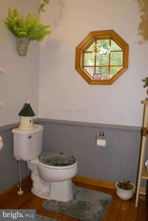 PEMBERTON PONDS - Residential