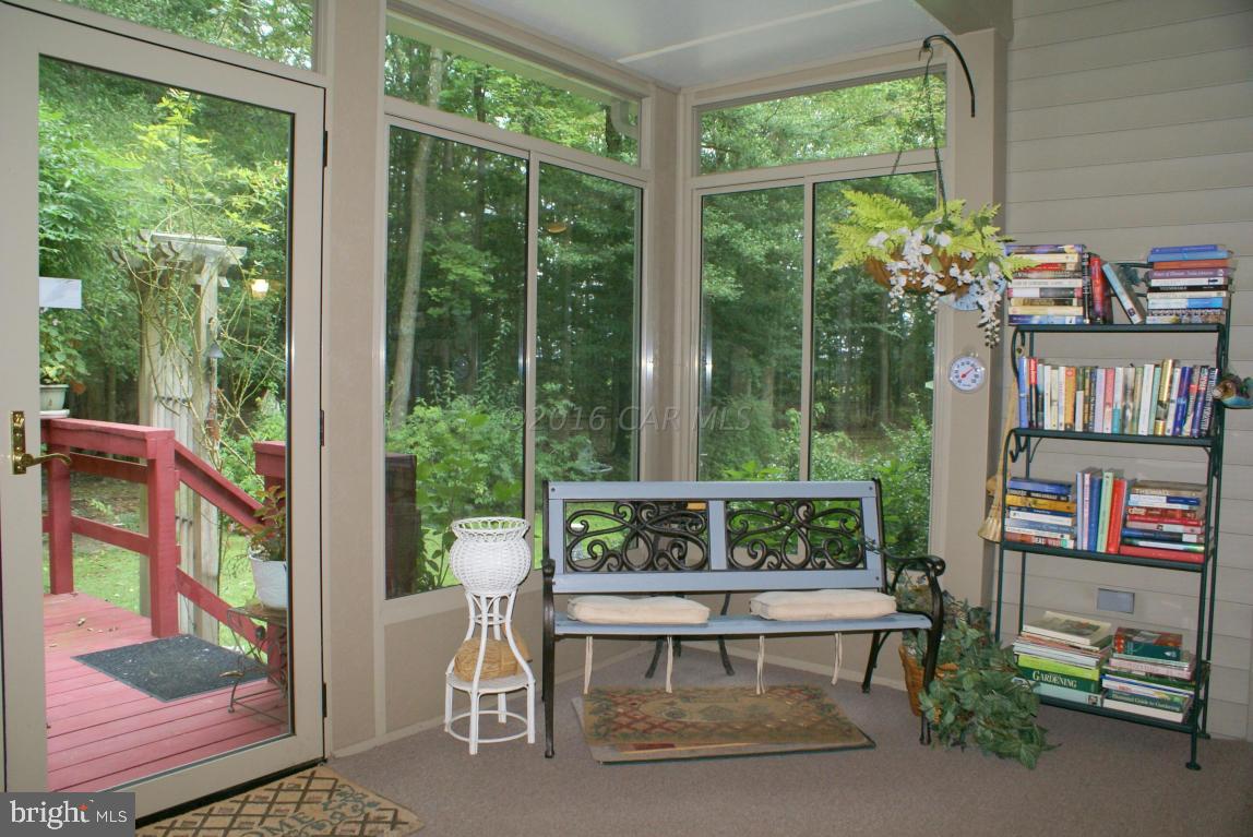 PEMBERTON PONDS - Residential