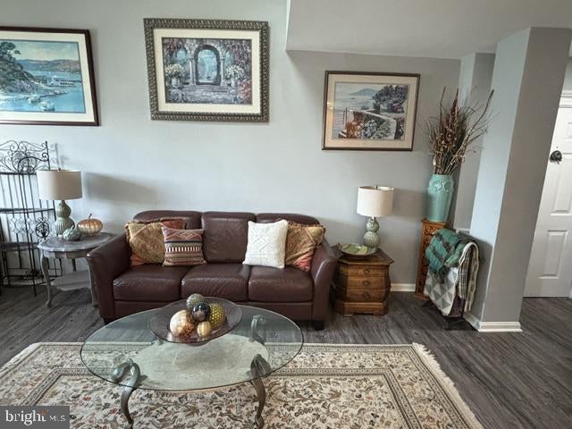 265 S PICKETT STREET 402