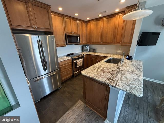 265 S PICKETT STREET 402