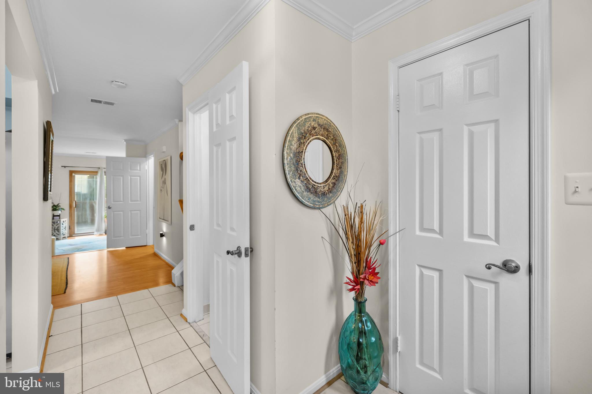 RUNNYMEADE - Residential