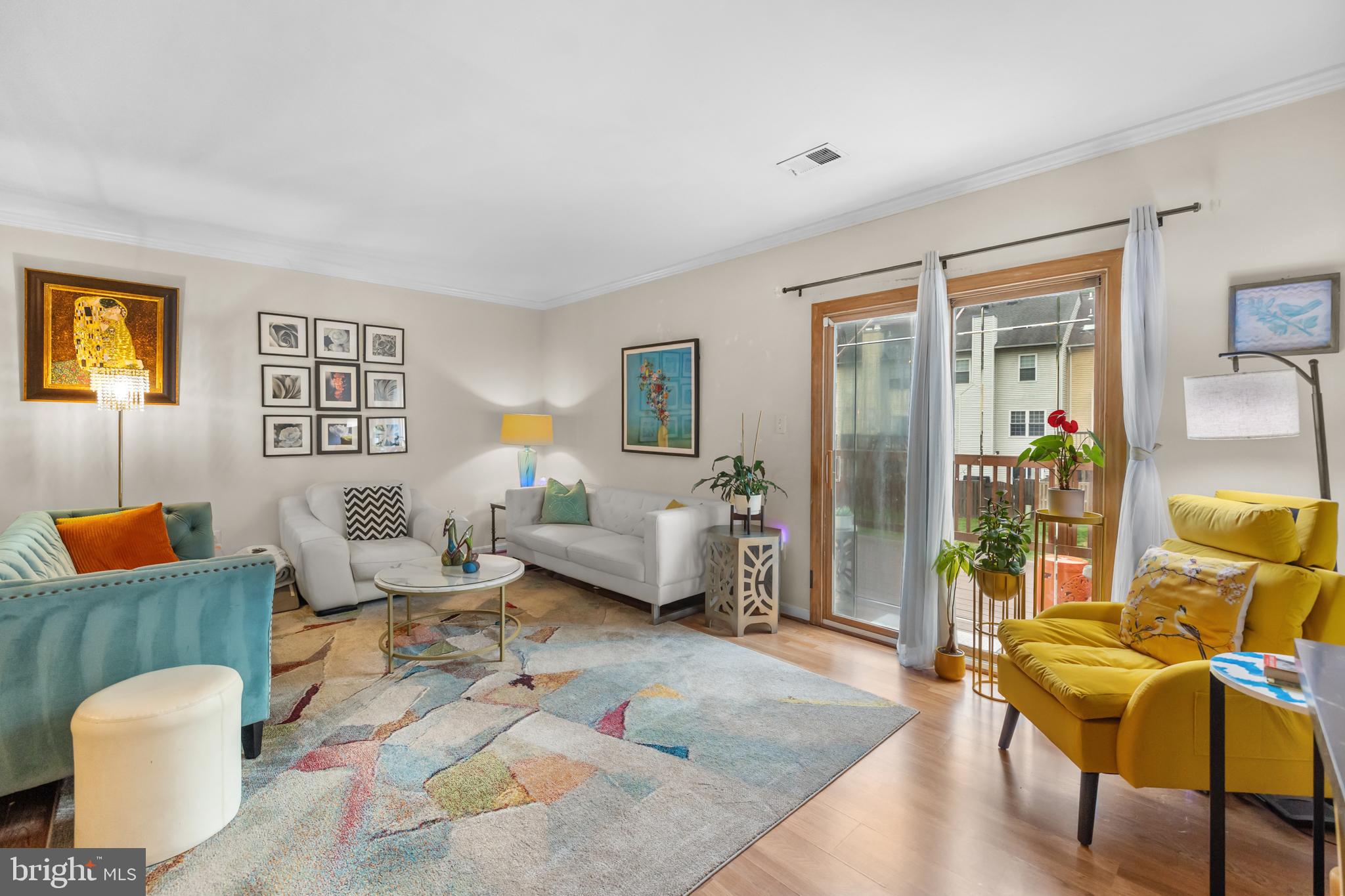 RUNNYMEADE - Residential