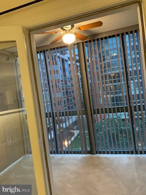 WINDSOR PLAZA - Residential Lease