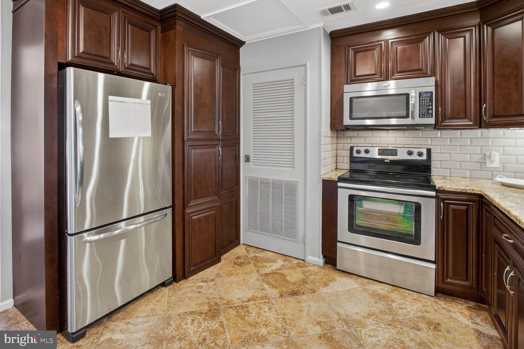 BRIGADOON - Residential