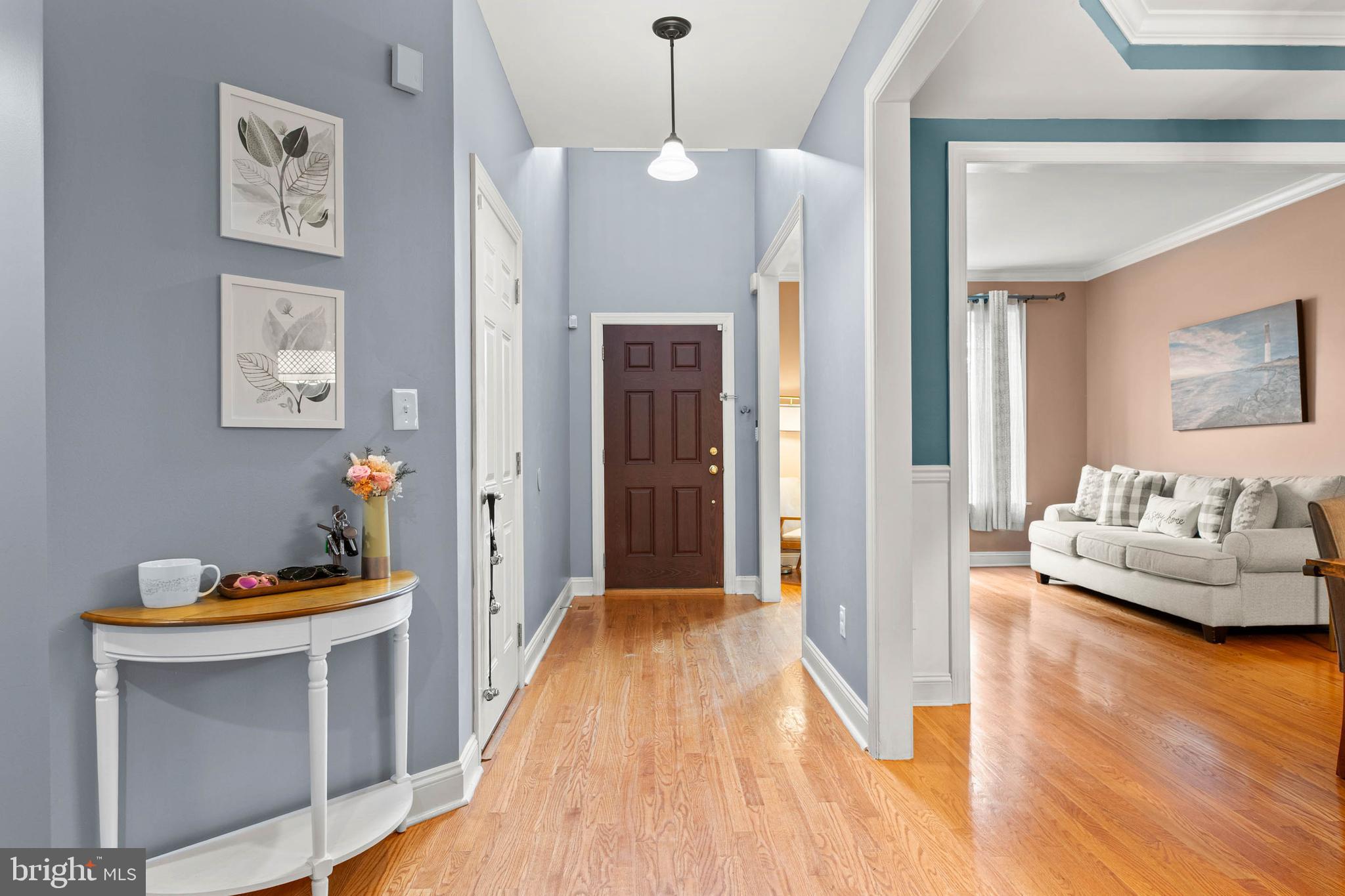 COLD POINT MANOR - Residential