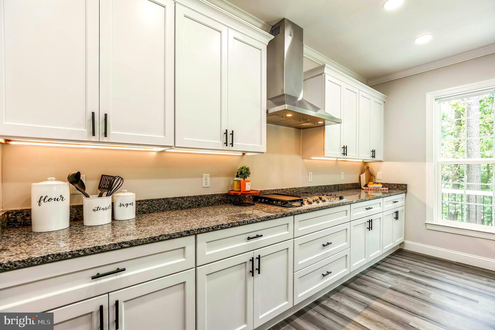 DRUM POINT - Residential