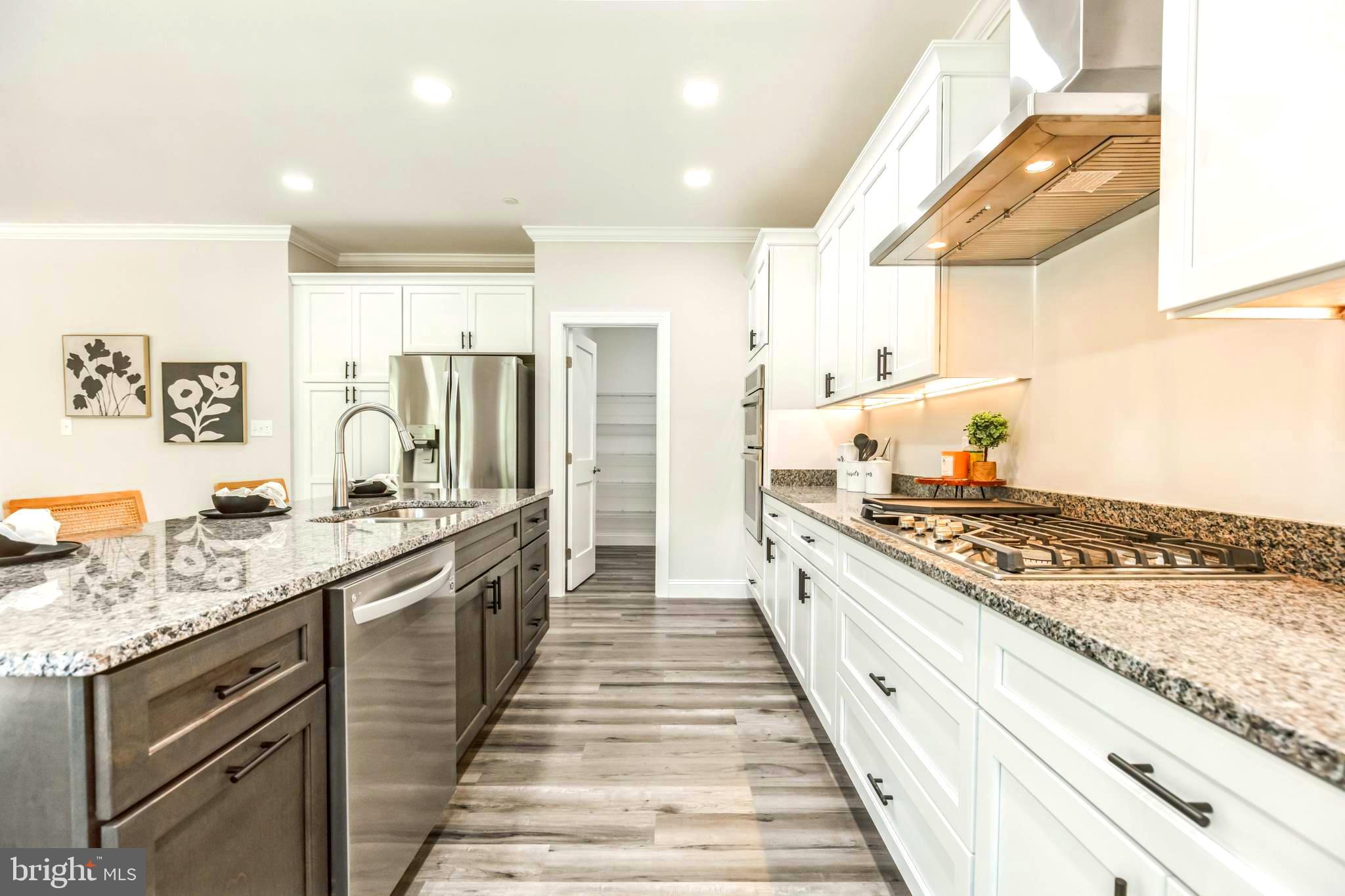 DRUM POINT - Residential