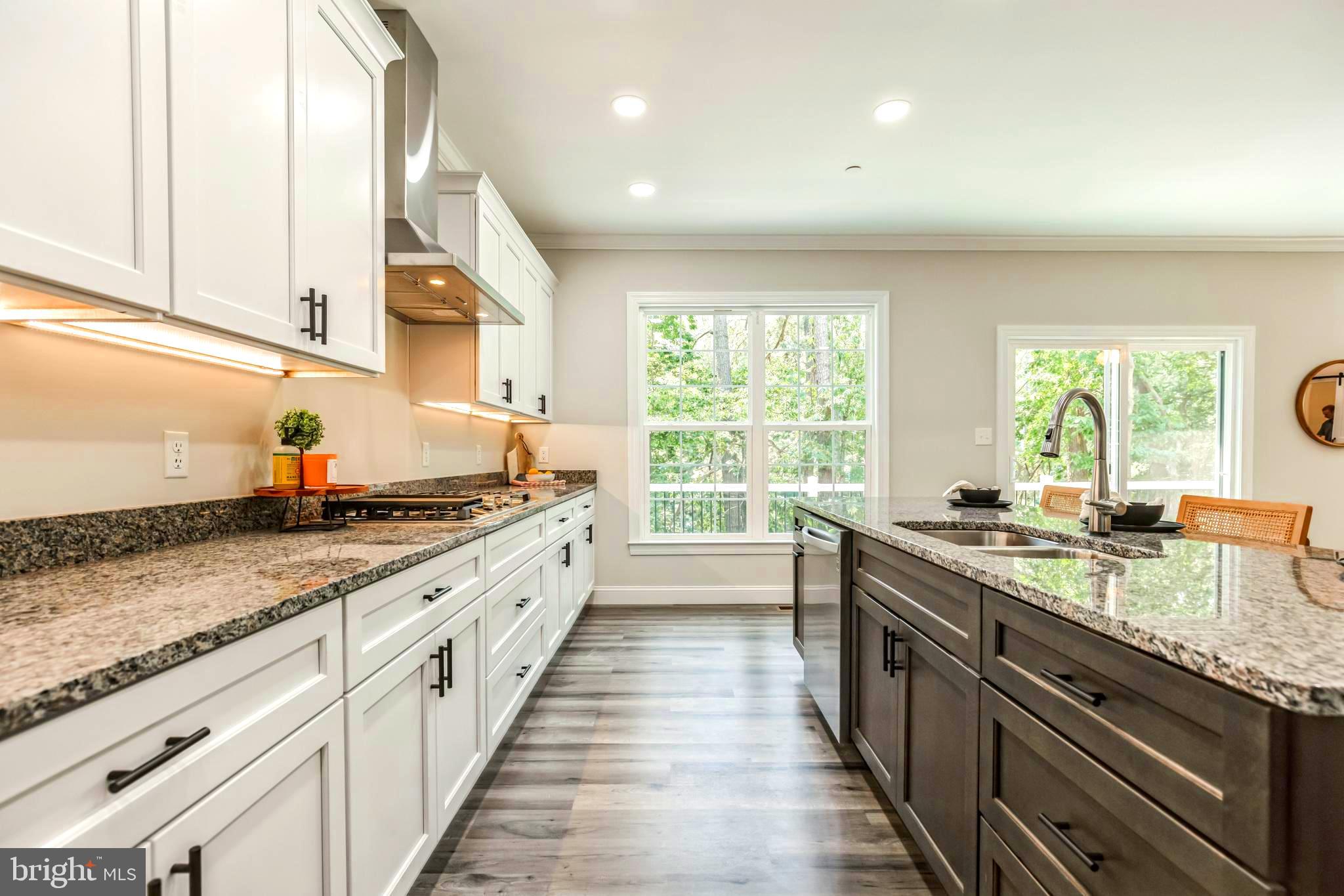 DRUM POINT - Residential