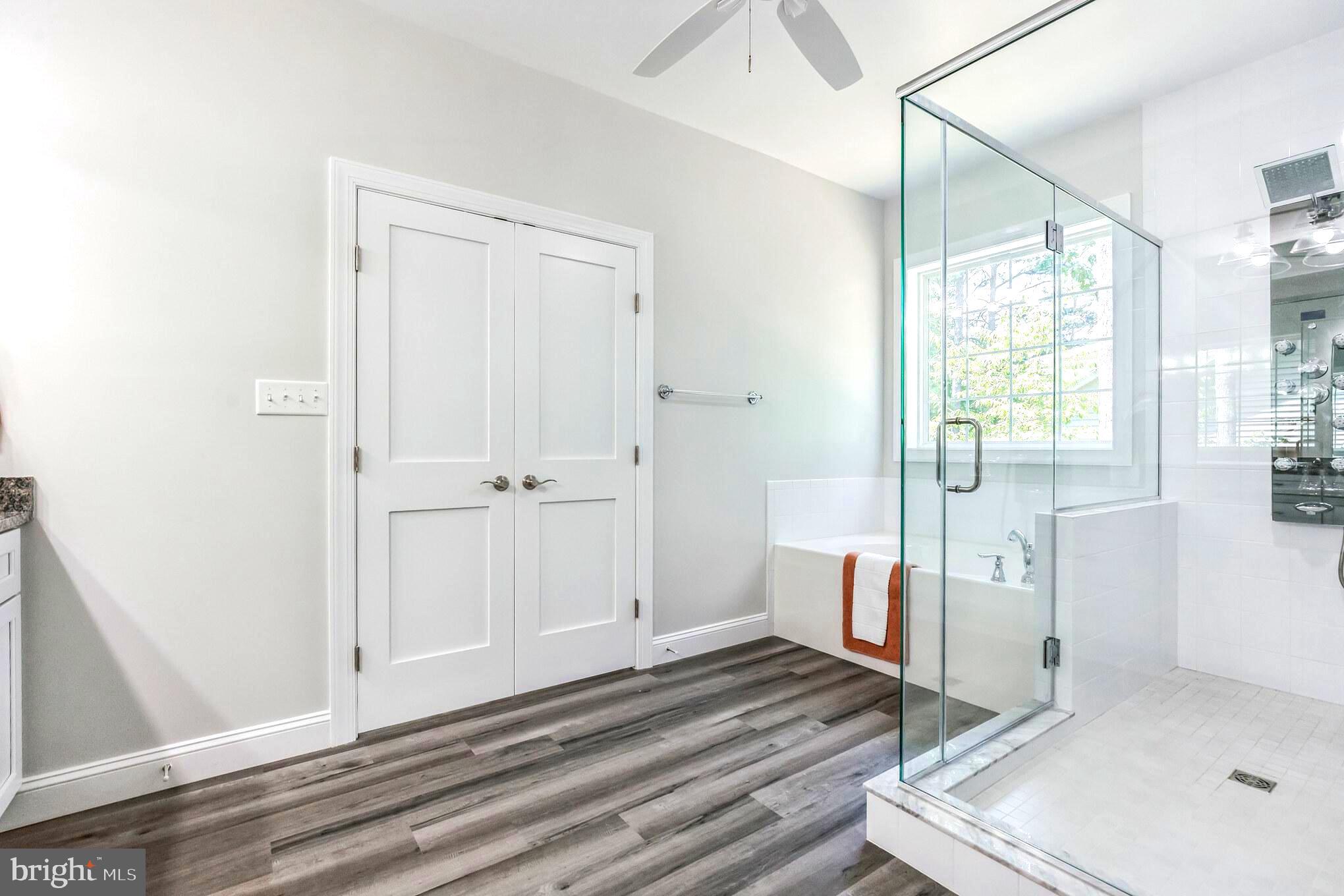 DRUM POINT - Residential