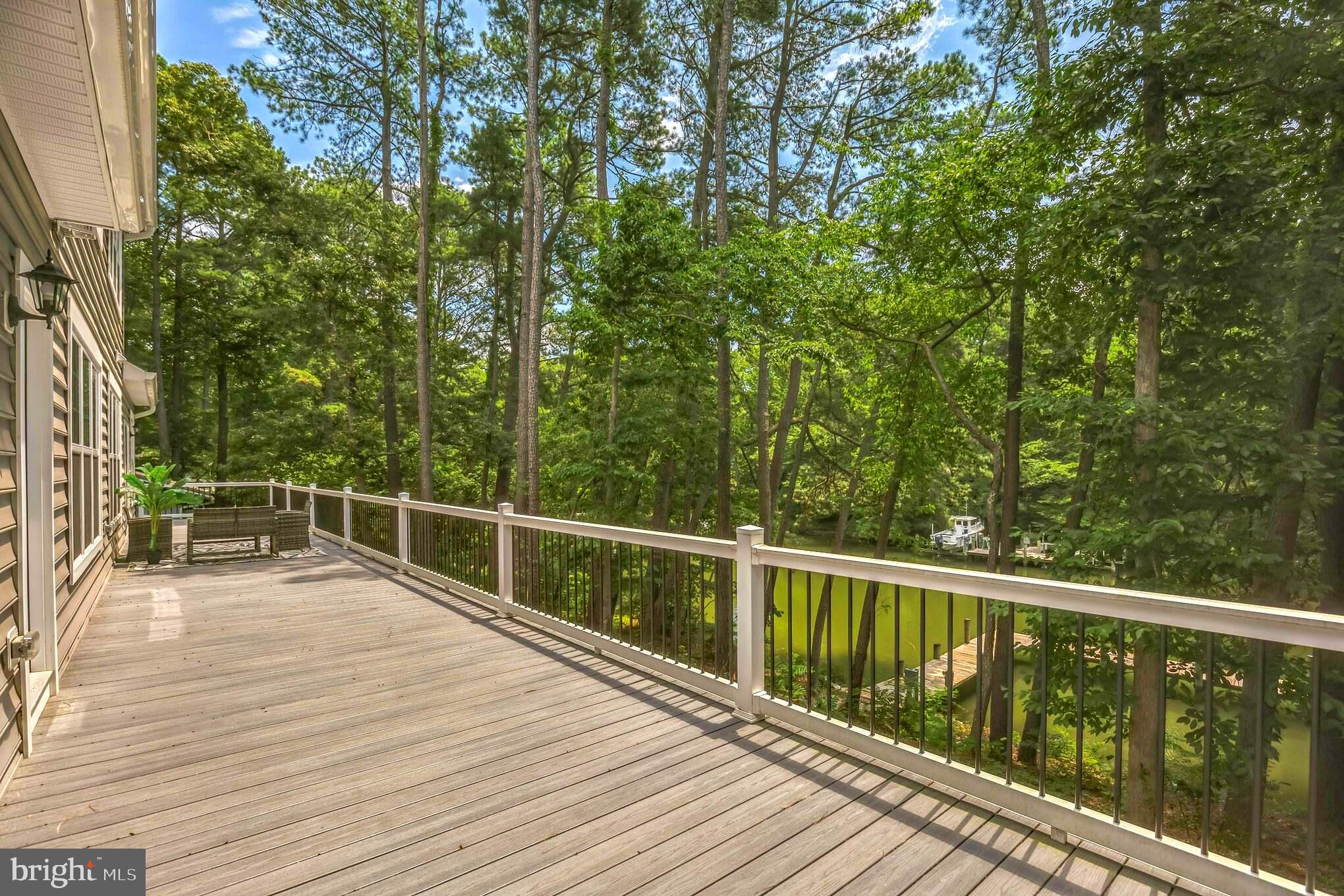 DRUM POINT - Residential