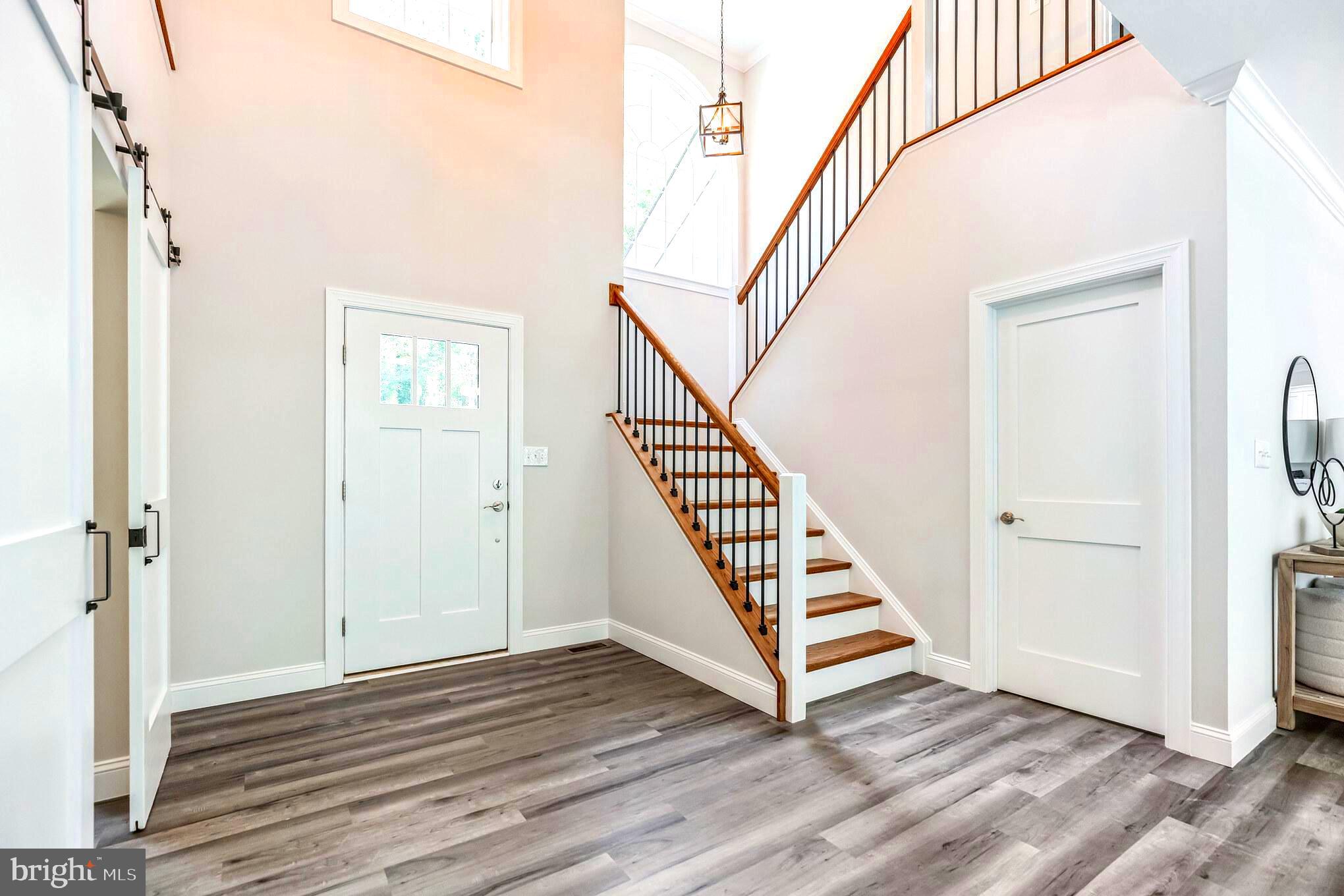 DRUM POINT - Residential