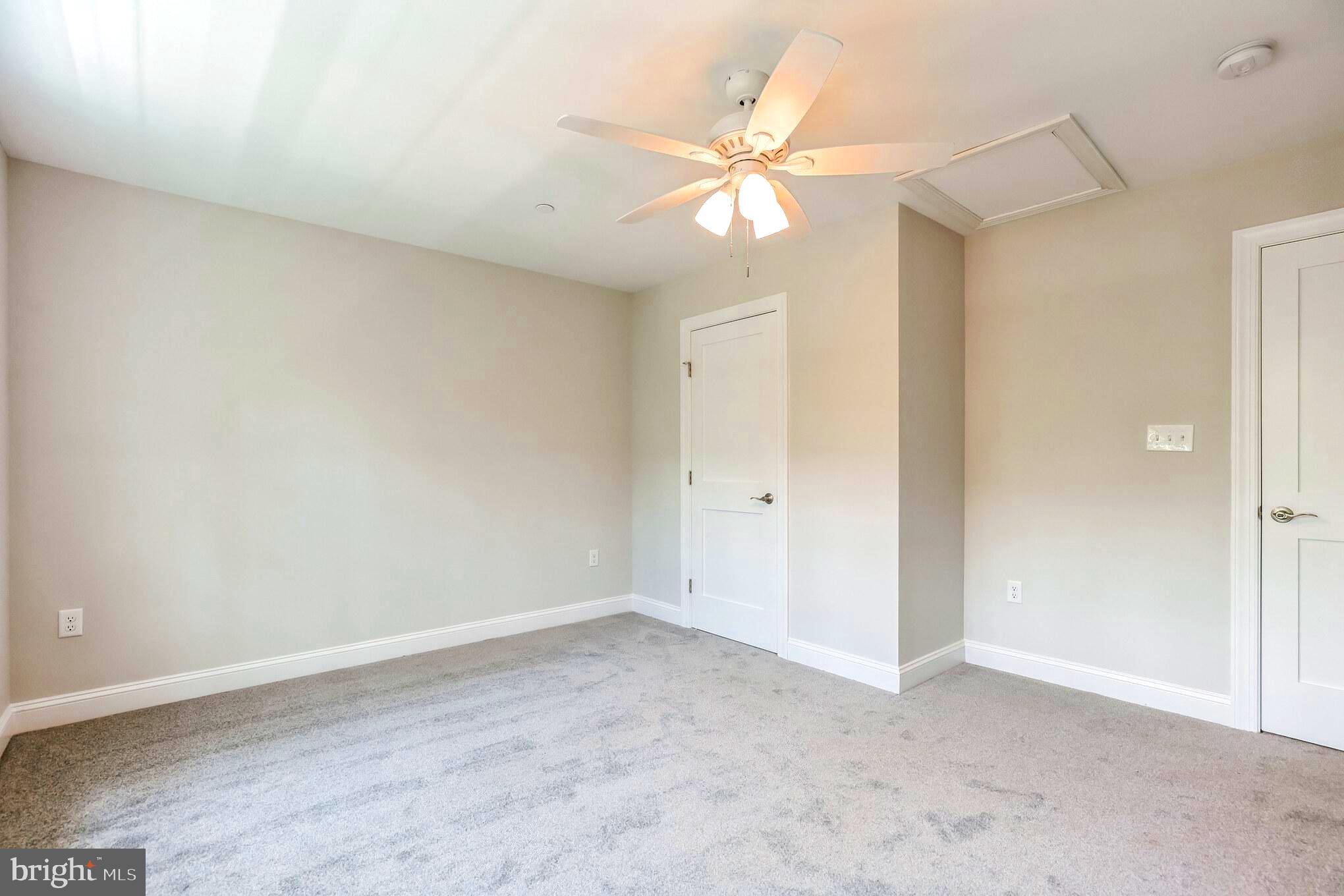 DRUM POINT - Residential