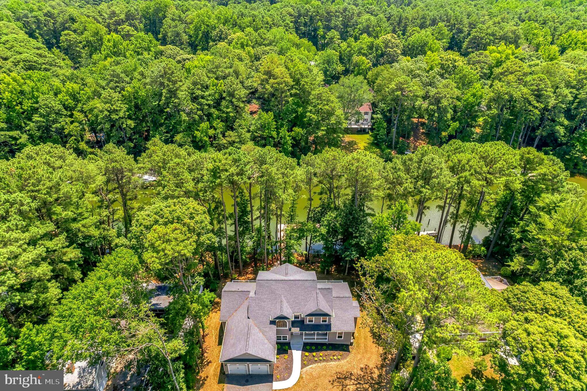 DRUM POINT - Residential