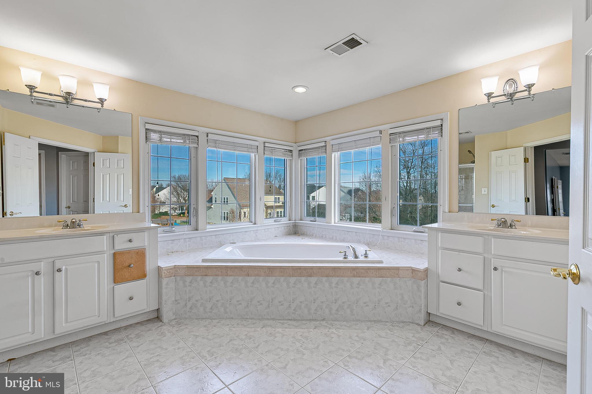 BRAEMAR - Residential