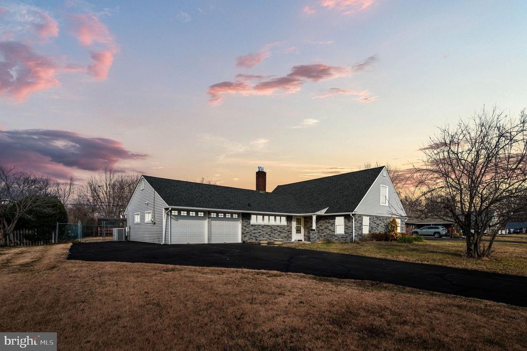 Photo of 169 Forsythia Drive N, LEVITTOWN, PA 19056 (MLS # PABU2112478)