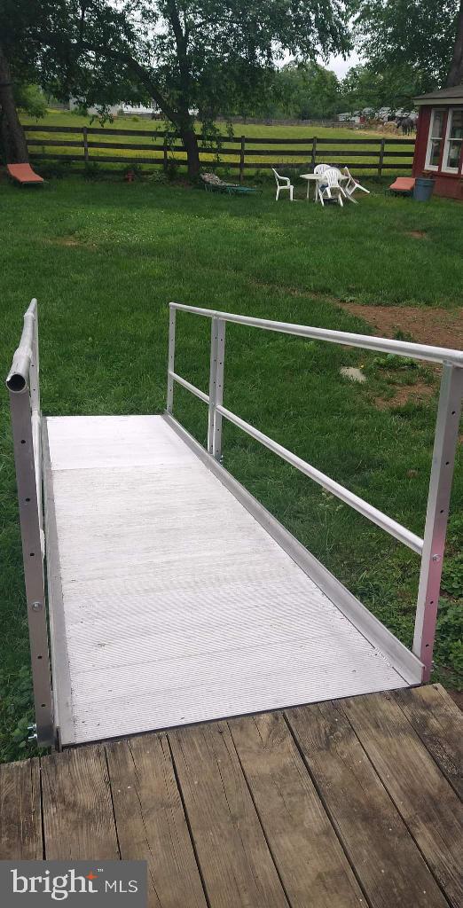 WALNUT GROVE - Residential