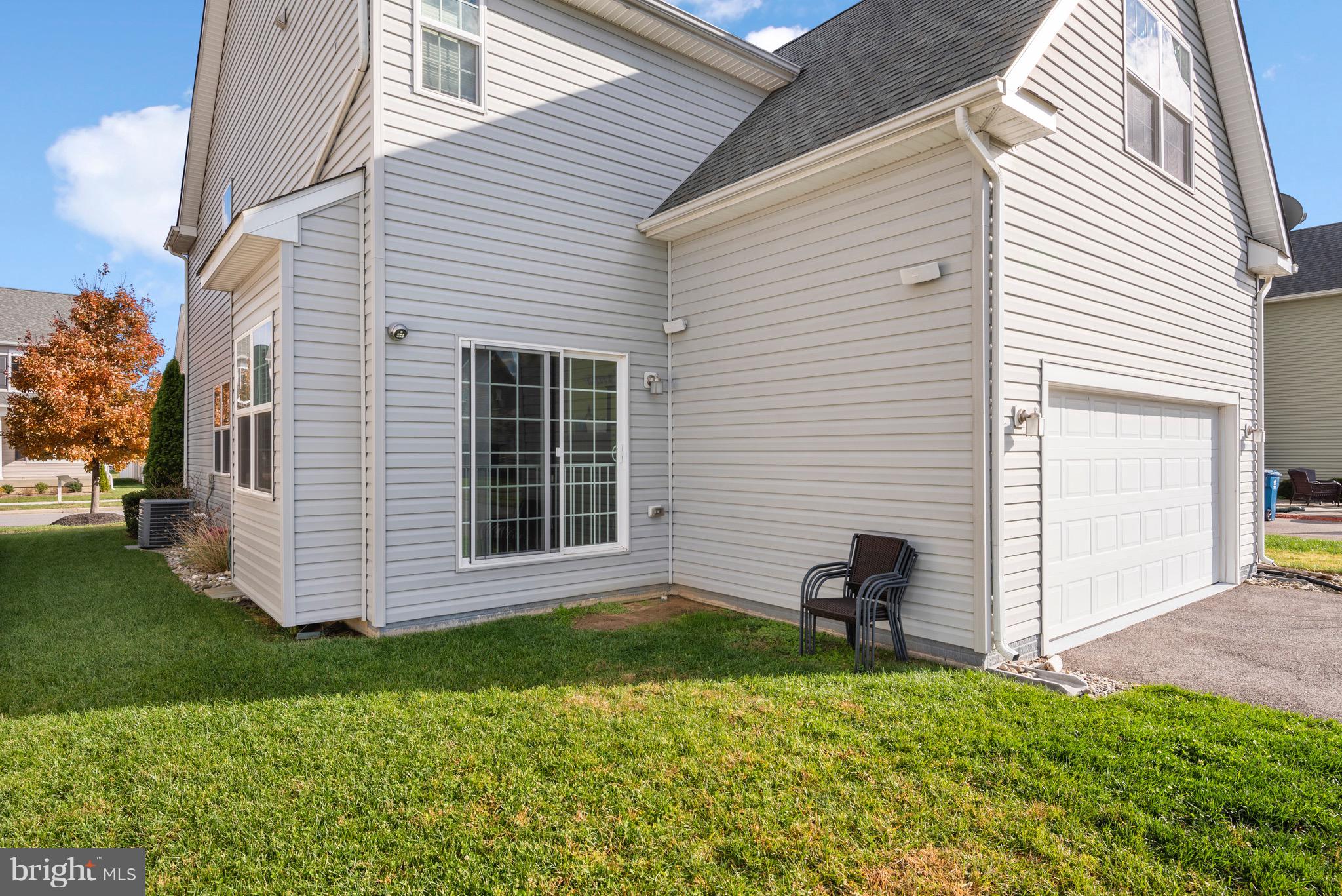 ELLENDALE - Residential